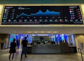 O Ibovespa, o principal índice da bolsa nacional, caiu 10% em 2024 -  (crédito: NELSON ALMEIDA/AFP)