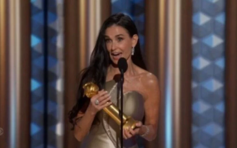 Demi Moore celebra conquista inédita do Globo de Ouro: "Estou em choque!" - Reprodução TNT