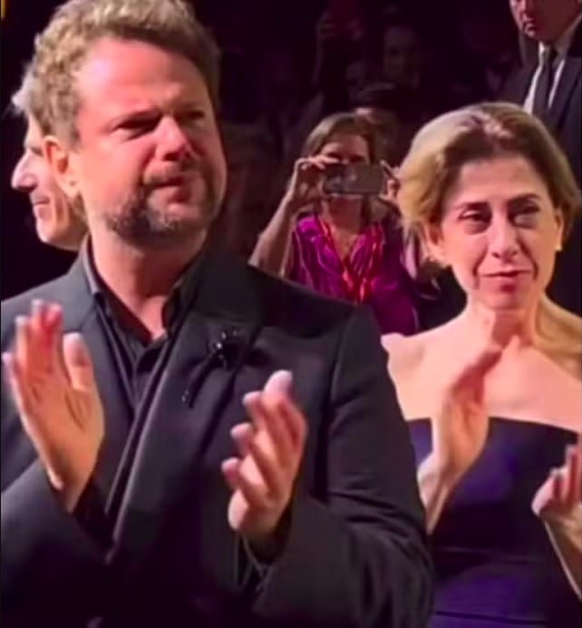 No início de setembro, o filme estreou com momentos de emoção no Festival de Cinema de Veneza. Selton Mello e Fernanda Torres não conseguiram conter as lágrimas com a recepção calorosa do público após a exibição do longa.