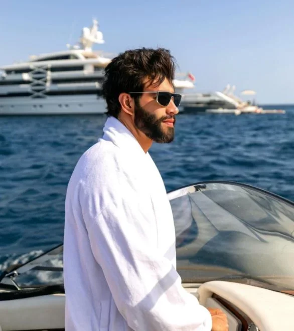 Em setembro/24, o sertanejo foi alvo da Operação Integration, deflagrada pela Polícia Civil de Pernambuco, que investigava lavagem de dinheiro e jogos ilegais.-Reprodução Instagram