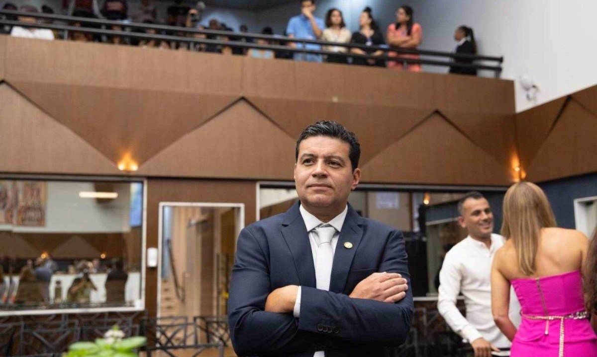 Vereador Leonardo Ângelo é alvo de uma ação que pede a cassação do seu mandato -  (crédito: Abraão Bruck/CMBH)