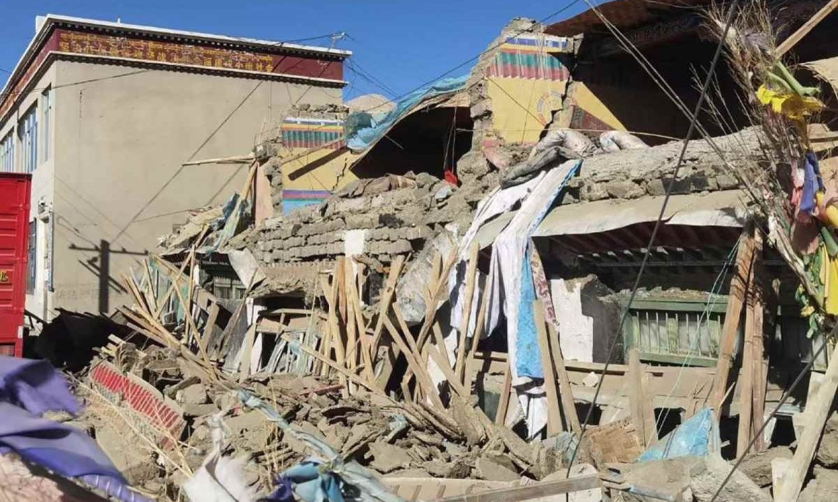 Terremoto intenso no Tibet chinês deixa cerca de 100 mortos