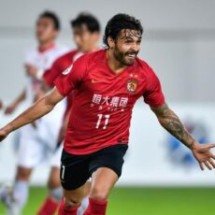 Gigante do futebol da China vive colapso financeiro e é expulso da liga local - No Ataque Internacional