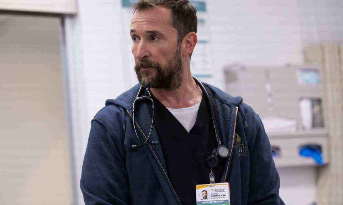 Noah Wyle interpreta o médico Michael Robinavitch, em torno de quem giram as histórias no hospital em Pittsburgh que dá nome à série -  (crédito: MAX/DIVULGAÇÃO)