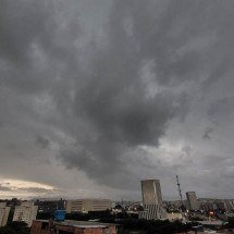 BH está em alerta para chuva com raios e rajadas de vento nas próximas 24h - Gladyston Rodrigues / EM / D.A Press