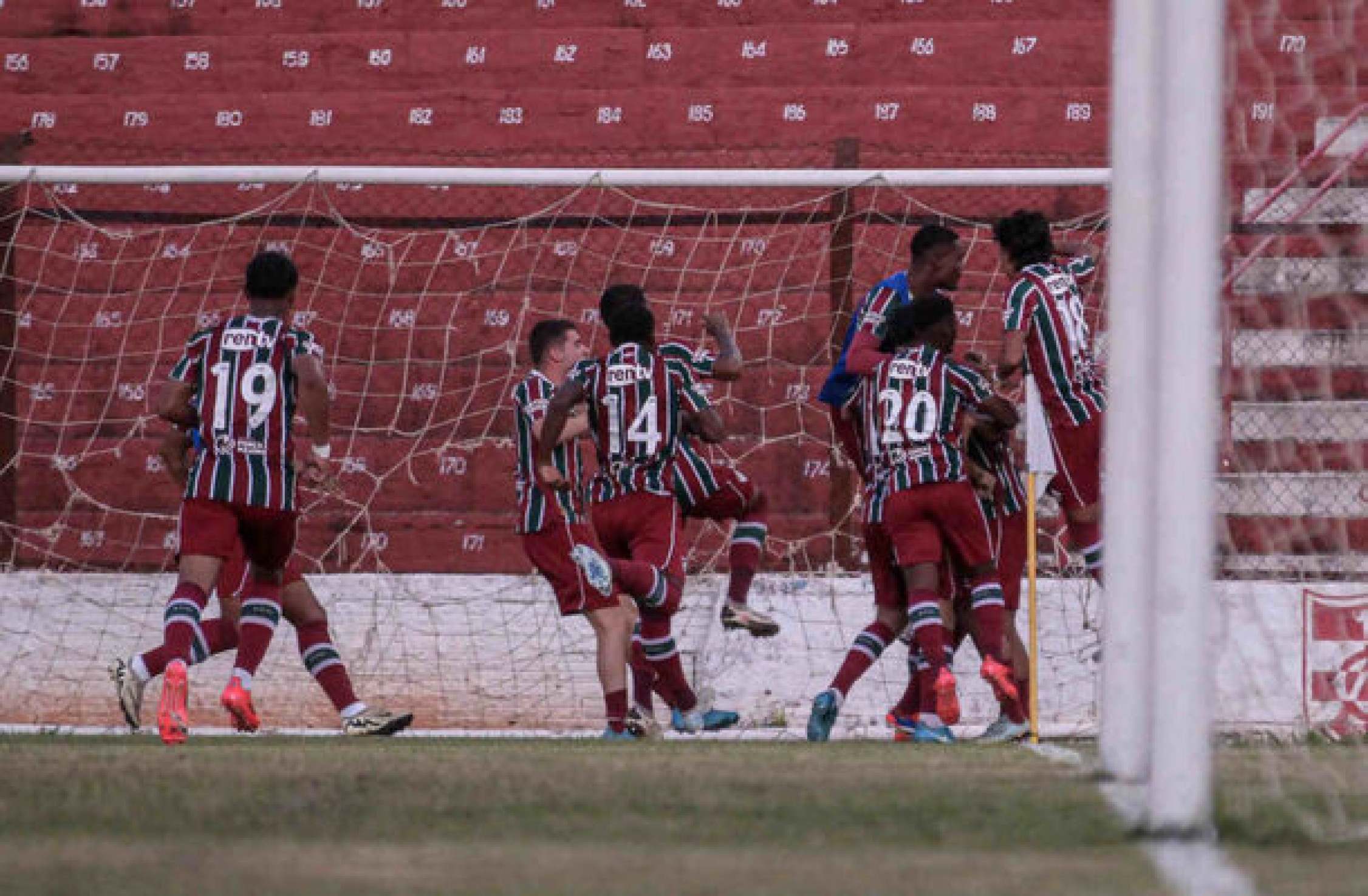Fluminense encerra fase de grupos da Copinha com 100% de aproveitamento