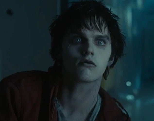 Ao longo dos anos, Nicholas Hoult continuou a diversificar seus papéis e a explorar novos gêneros cinematográficos. Em 2013, ele estrelou 