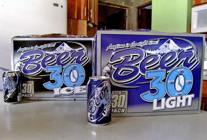 Reclamações: apresentq um cheiro que lembra metal e tem um aspecto de água com açúcar sem possuir nem mesmo a tonalidade típica de uma cerveja. 
