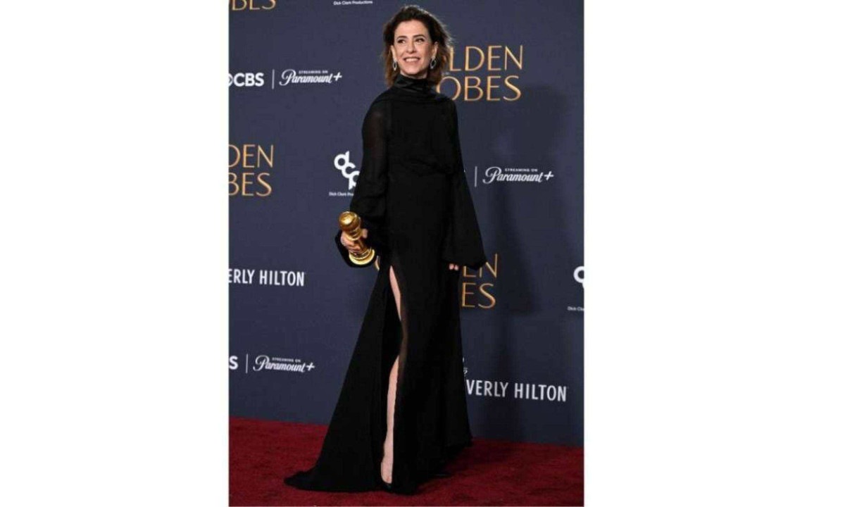 Look de Fernanda Torres no Globo de Ouro é um dos mais elogiados da noite -  (crédito: AFP)