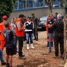 Exército avalia construção de ponte de metal em cidade destruída pela chuva - Divulgação/Prefeitura de Dom Silvério