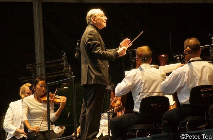 Ennio deixou um legado de músicas marcantes, como no filme “Cinema Paradiso”. Recebeu um Oscar pelo conjunto da obra em 2007. E foi contemplado com Oscar de Melhor Trilha Sonora em 2016, pelo filme “Os Oito Odiados”.