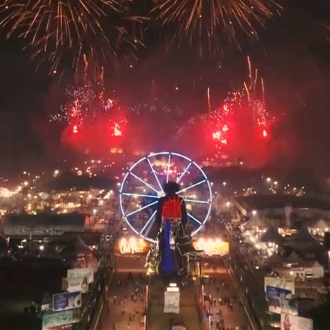 A estância turística na região de Ribeirão Preto tem uma área de 1.500 km², com 122 mil habitantes, e é famosa pelo festival anual de rodeios. A Festa do Peão do Boiadeiro é um dos maiores eventos culturais do país. 