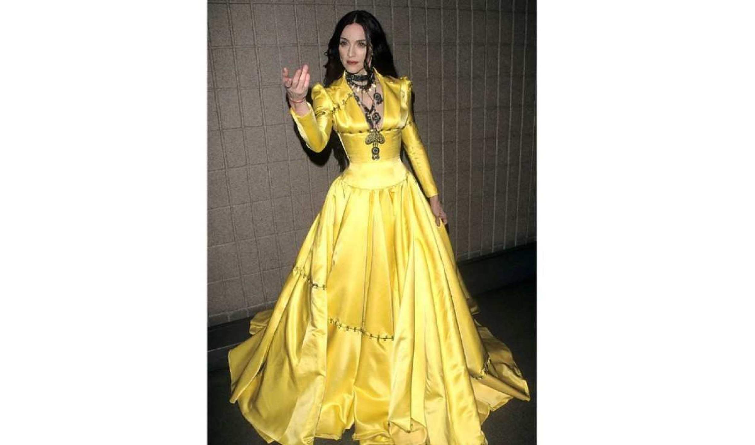 Olivier Theyskens vestiu Madonna no VH1 Fashion Awards, em 1998