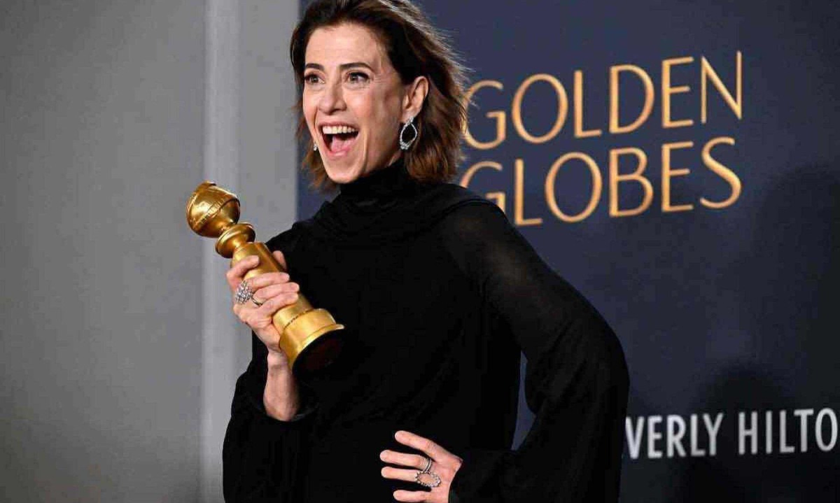  Fernanda Torres foi premiada na semana passada com o Globo de Ouro de Melhor Atriz em Filme de Drama  -  (crédito: Robyn Beck/AFP)