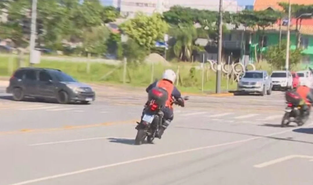 Socorro com moto agiliza atendimento: É a Motolância! - Reprodução TV Globo