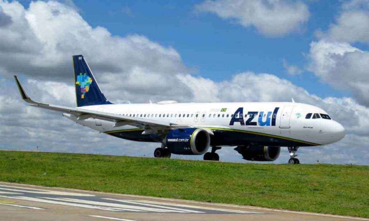 A companhia aérea Azul reavaliou a sua malha aérea