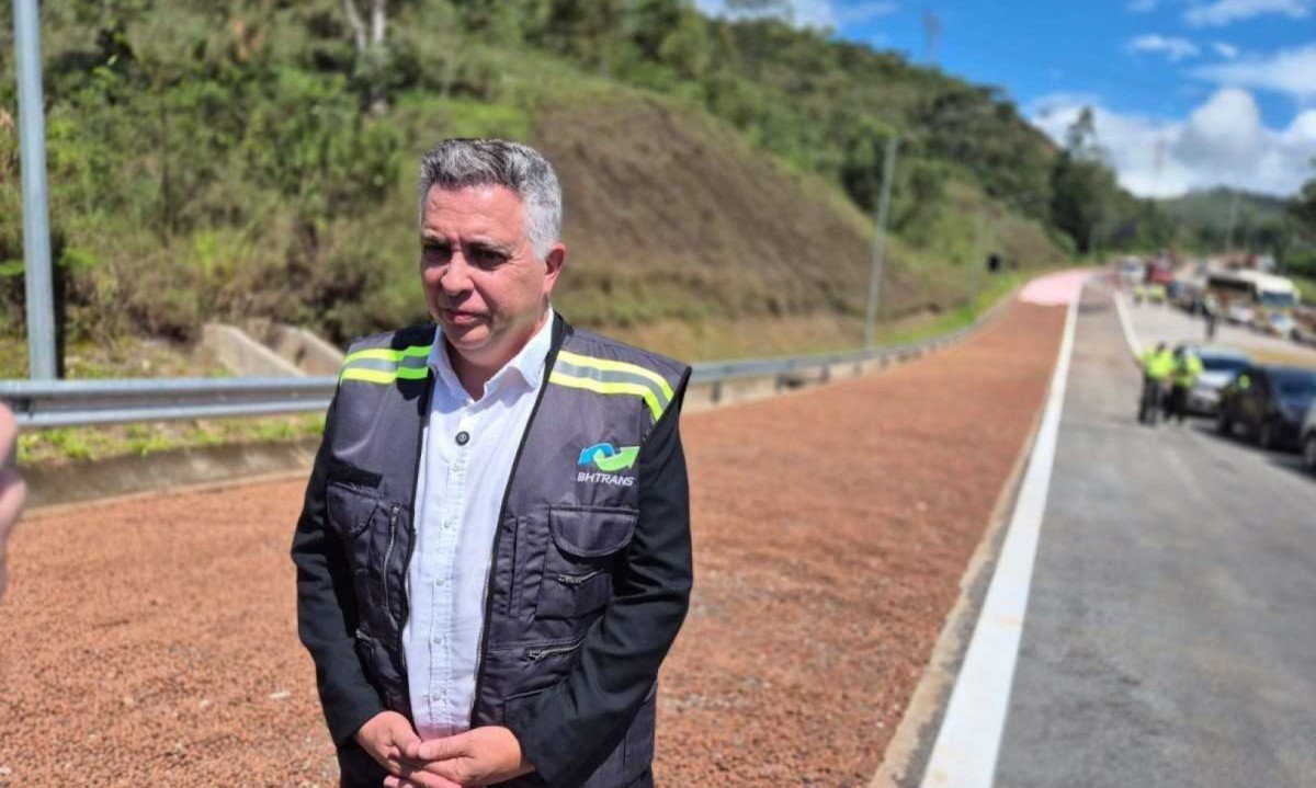 "Salvar vidas é a principal meta da área de escape", afirmou o prefeito em exercício, Álvaro Damião (União Brasil) -  (crédito: Jair Amaral/EM/D.A.Press)