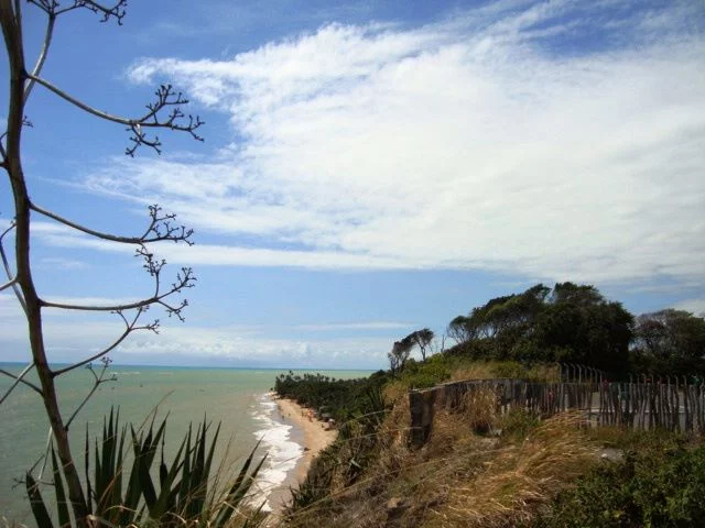 Ponta do Seixas: É o ponto mais a leste do Brasil. Fica localizada na cidade de João Pessoa, a capital do estado da Paraíba. 