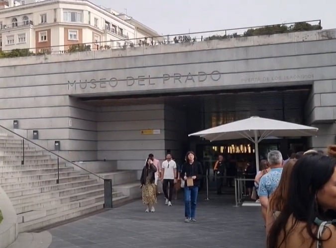 O quadro está sendo exibido em uma instalação especial no museu até fevereiro de 2025, sendo o empréstimo uma colaboração com um proprietário anônimo e a galeria Colnaghi