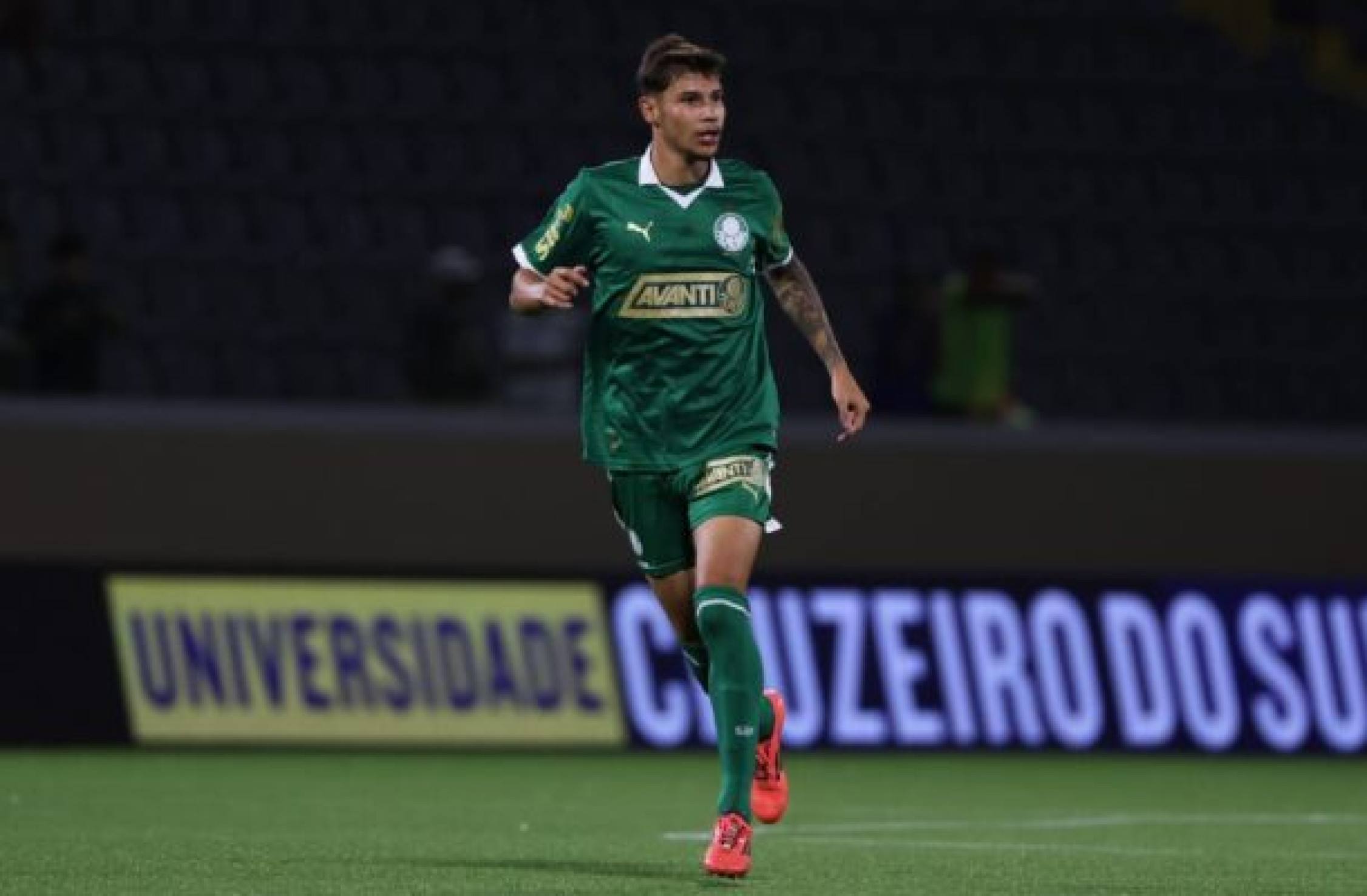 Palmeiras leva susto, mas vence Referência e avança na Copinha