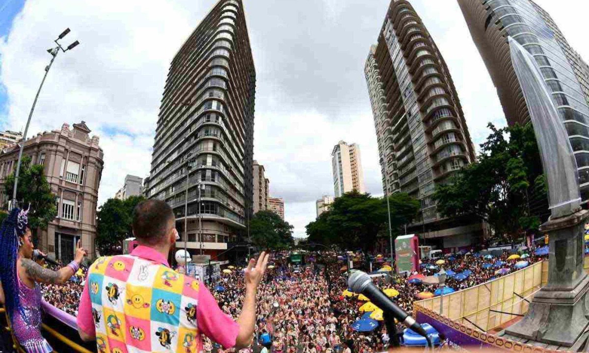 Quando Come se Lambuza, que brilhou na Afonso Pena no desfile de 2024, promete ensaio animado esta noite -  (crédito: Leandro Couri/EM/D.A Press/10/2/24)