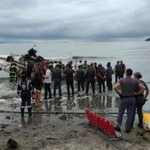 Testemunhas relatam luta de mãe para resgatar filhos em acidente de avião em Ubatuba: ‘Uma leoa’ - Reprodução/CNN