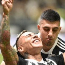 Ex-atacante do Atlético pode fazer dupla com James Rodríguez e enfrentar o Flamengo, diz jornalista - No Ataque Internacional