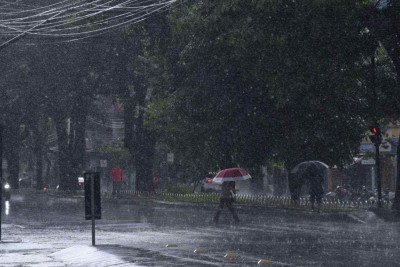 O volume de chuva pode chegar a 50 mm por dia -  (crédito: Gladyston Rodrigues/EM/D.A.)