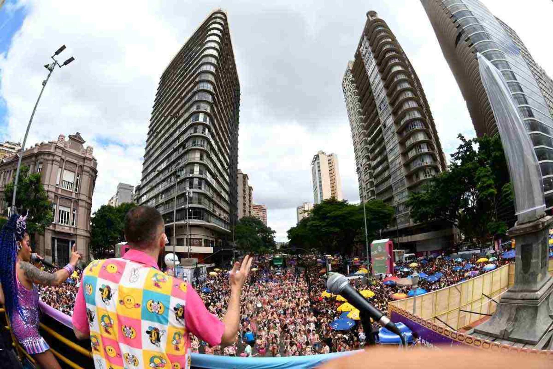 Bloco abre a temporada de eventos que antecedem o carnaval de 2025