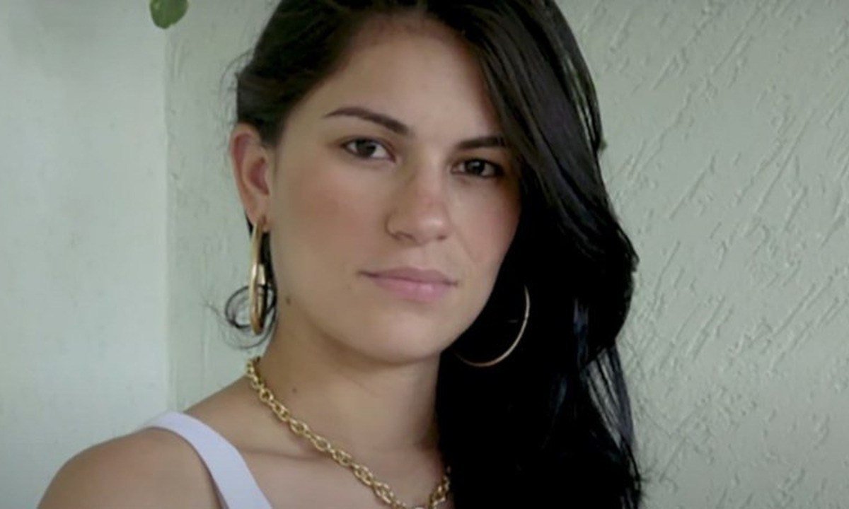 Eliza Samudio - Foi morta em 10/6/2010, aos 25 anos, em Minas Gerais, a mando do goleiro Bruno Fernandes, que não queria assumir o filho com a modelo. Bruno foi condenado a 22 anos de prisão, mas já está solto. O corpo nunca foi encontrado.   - 