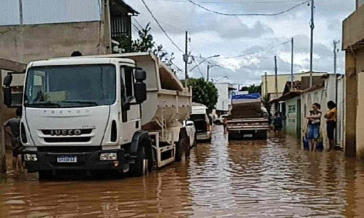 Espinosa, no Norte de Minas, é uma das cidades em situação de emergência - (crédito: Defesa Civil de Espinosa)