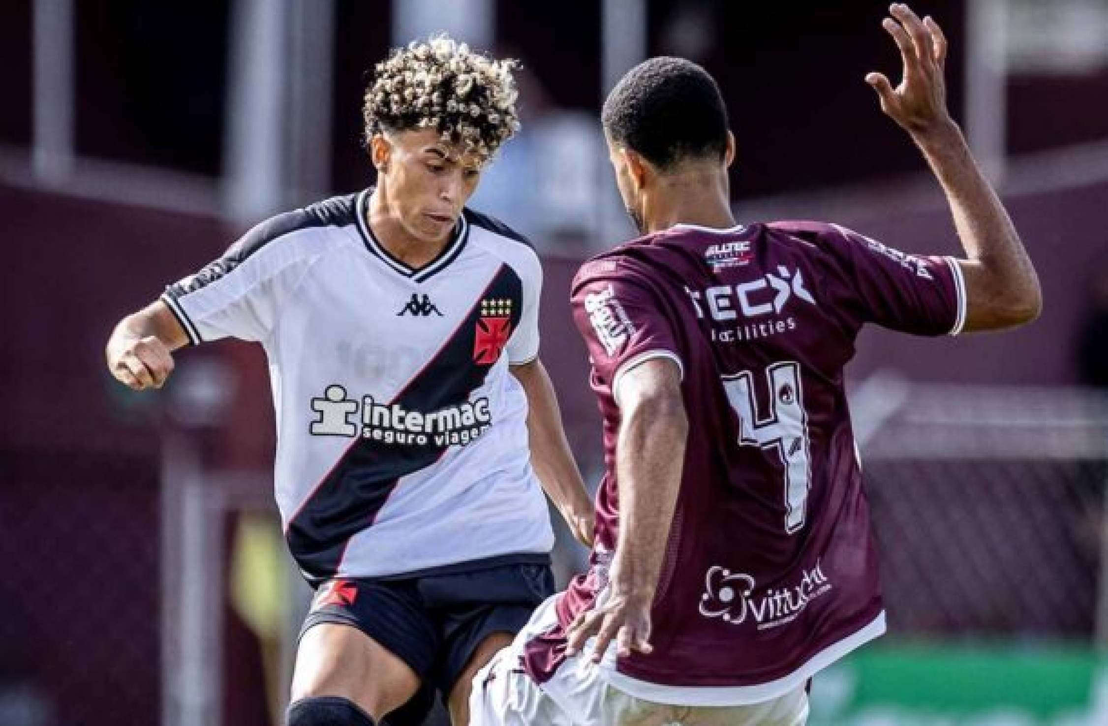 Decisivo na classificação do Vasco, Zuccarello comenta vitória na Copinha