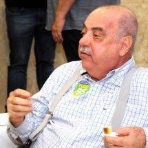 Fuad Noman inicia processo de neuro reabilitação; prefeito está acordado - Jair Amaral/EM/D.A Press
