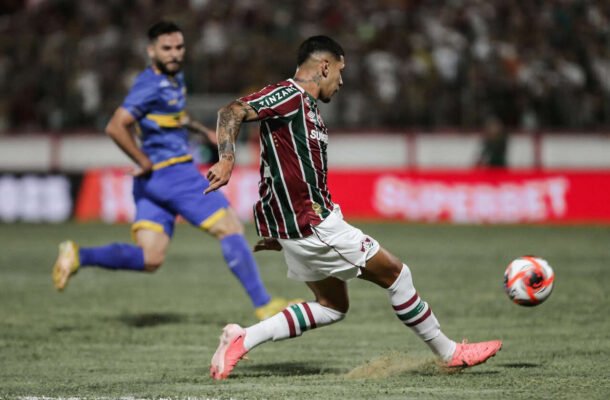THIAGO HENRIQUE - Entrou na reta final, pouco tempo para demonstrar algo em campo. NOTA: 5,0 - Foto: Lucas Merçon / Fluminense FC