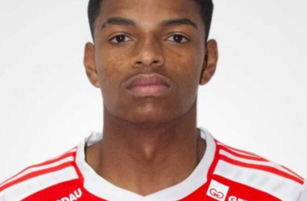 PABLO - Apresentou-se no ataque, porém, não conseguiu criar nada relevante - NOTA: 4,5 - Foto: Ricardo Duarte/Internacional