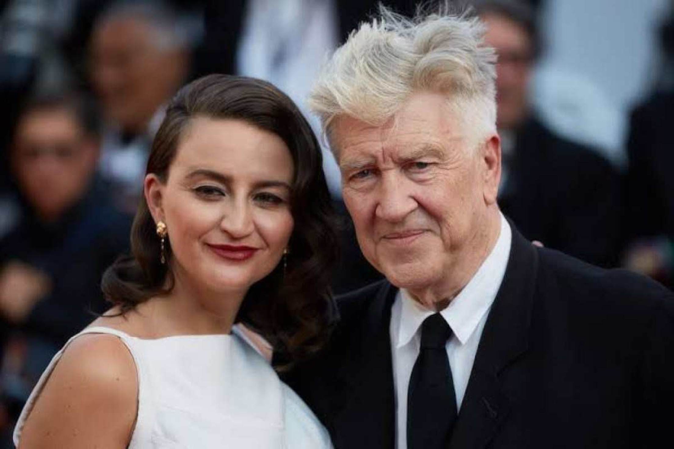 Lynch foi casado quatro vezes. Entre elas, passou 14 anos com a atriz Emily Stofle, de quem se separou em 2023.