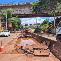 Veja imagens de como ficaram avenidas de BH após o temporal dessa quinta - Jair Amaral / E.M /D.A Press