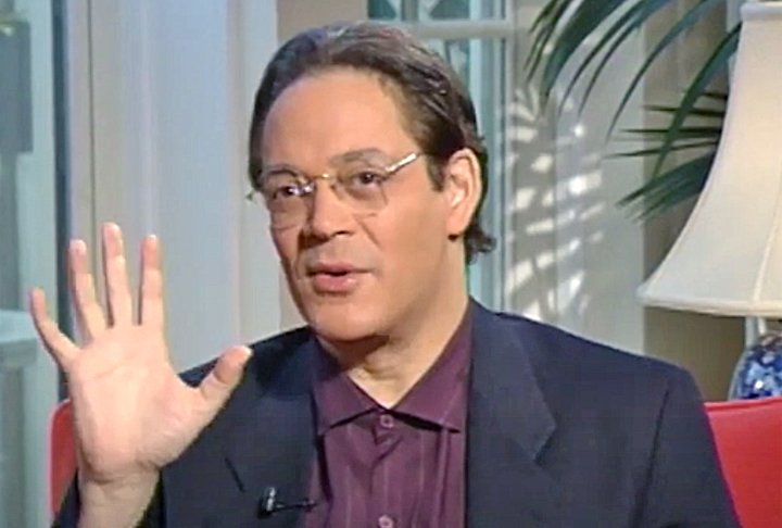 San Juan Ã© tambÃ©m a cidade natal de RaÃºl JuliÃ¡ (â??O Beijo da Mulher Aranhaâ? e â??A FamÃ­lia Adamsâ?), ator morto em 1994, aos 54 anos, em decorrÃªncia de complicaÃ§Ãµes de um derrame. 
