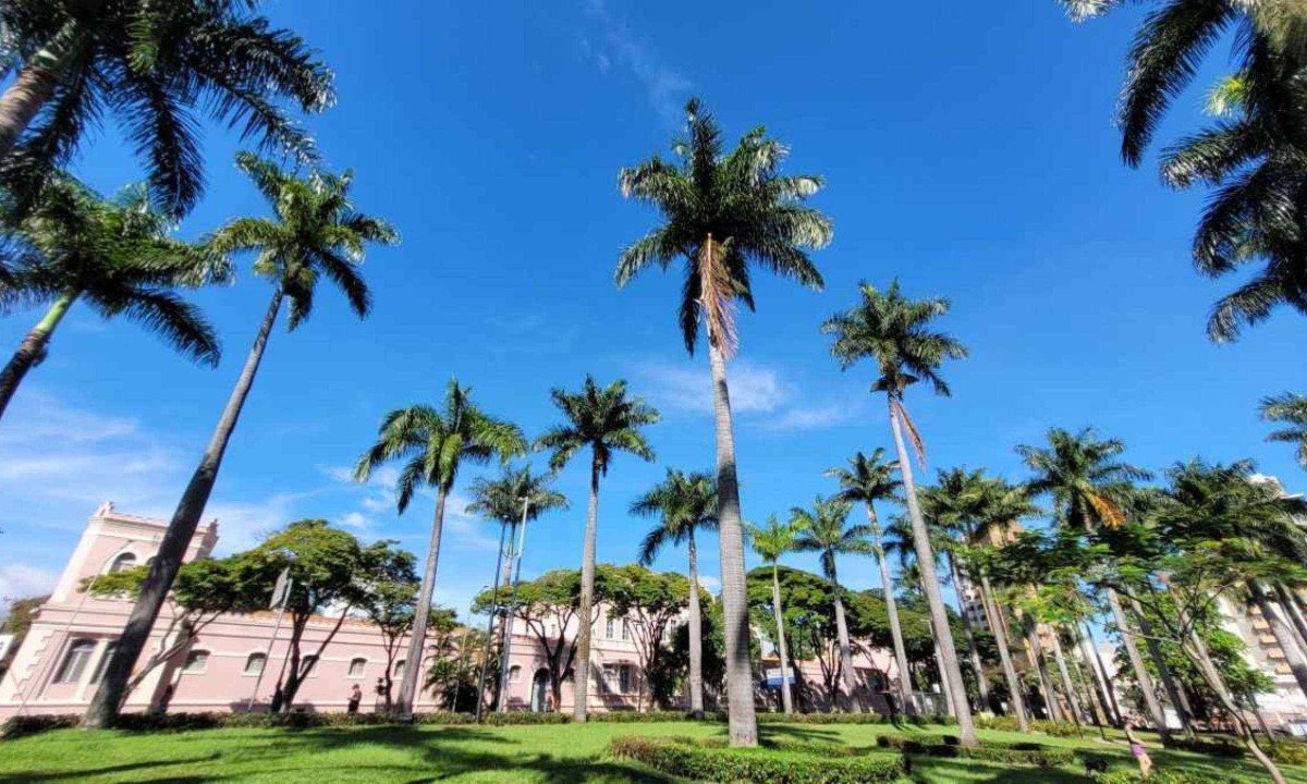 Nesse sábado (18/1), BH registrou a maior temperatura do ano com 32,8º -  (crédito: Gladyston Rodrigues / EM / D.A Press)