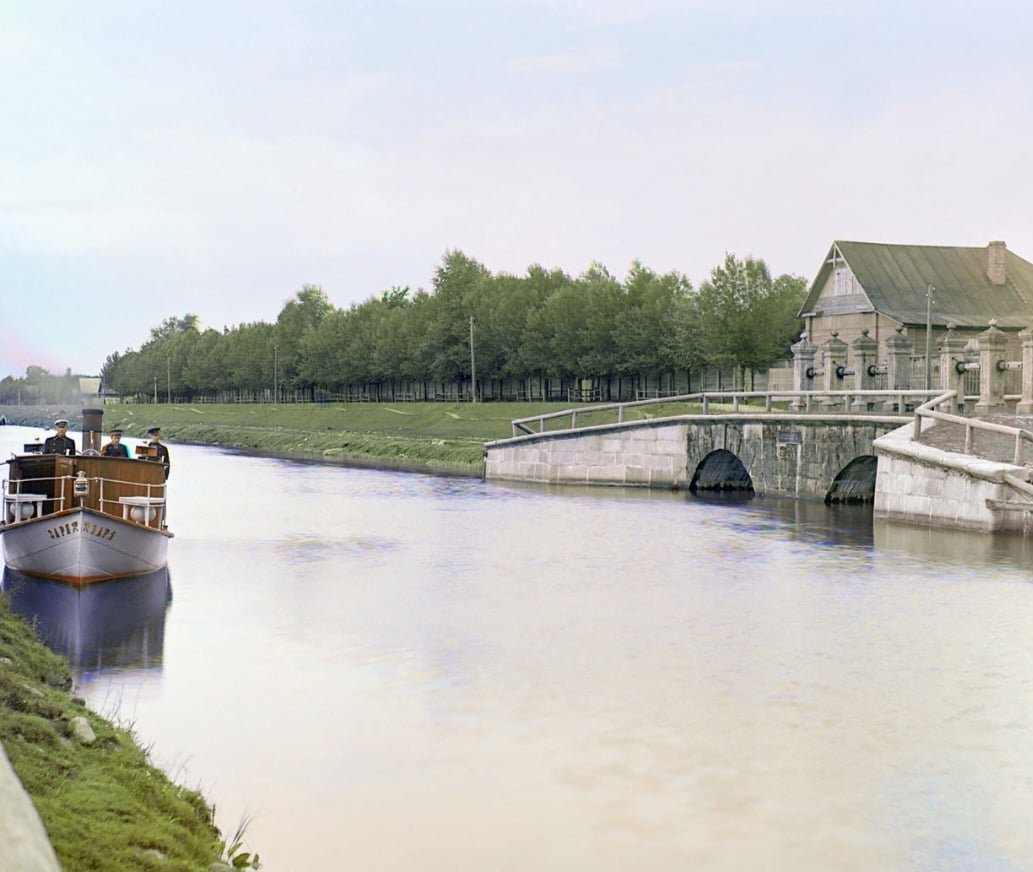 O Lago Ladoga, na Rússia, é o maior da Europa, com 18 mil km², e é rico em história.

