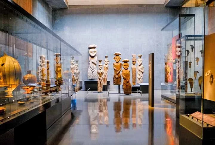 Outro museu importante em Santiago é o de Arte Precolombino, com duas exposições permanentes bem legais: a 