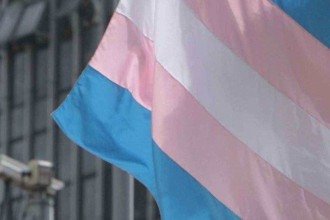 Trump ataca pessoas trans no Natal: por que tanto ódio?