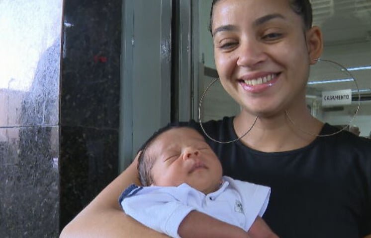 É que a família queria lembrar o primeiro faraó negro, Piiê, como forma de valorizar sua origem: 