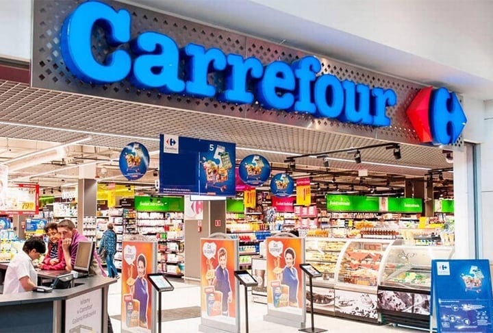 A retratação refere-se a um comunicado do dia 20/11/2024 assinado por Bompard em nome do Carrefour. Nele, o CEO afirmava que a carne brasileira 