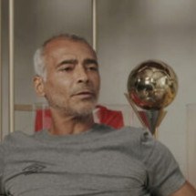 Romário volta atrás em opinião sobre retorno de Neymar ao Brasil
