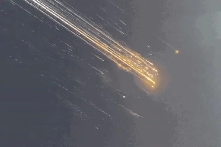 AlÃ©m de dono do X, Musk tem entre suas propriedades a SpaceX, fabricante de sistemas aeroespaciais. No dia 16/1, uma falha no lanÃ§amento da Starship, que pertence Ã  empresa do bilionÃ¡rio, lanÃ§ou uma chuva de destroÃ§os no ar dos Estados Unidos.