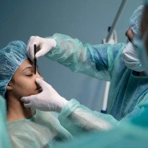 Rinoplastia auxilia em condições de saúde respiratória 
 - DINO