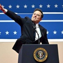 Musk é criticado por pedir que a Alemanha esqueça culpa por passado nazista - ANGELA WEISS / AFP