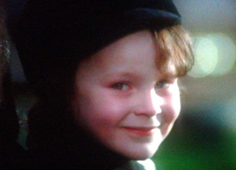 Moore chegou a ser decapitada no acidente – sendo que o filme também contava com uma cena de decapitação. Assustador!