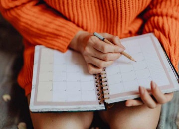Anotar em agenda as metas do ano é mecanismo para estimular a realização de sonhos, evitando sentir ansiedade e frustração  -  (crédito: Freepik)